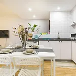 Lazy Apartment - Changyang Road