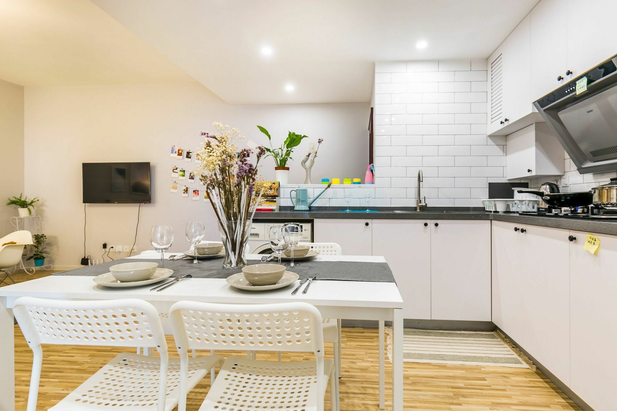 Lazy - Changyang Road Apartment Shanghai